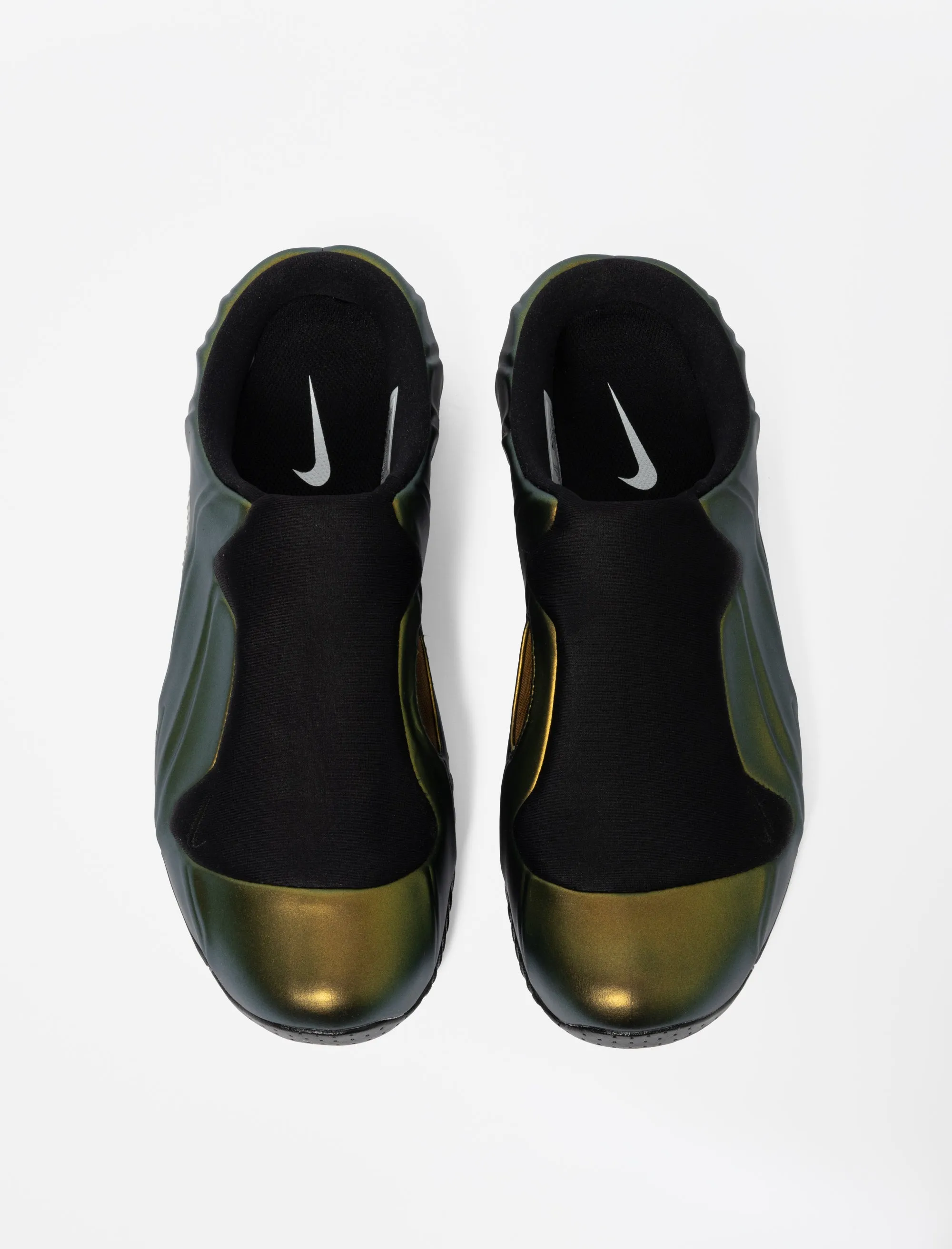 Clogposite (Black/Metallic Gold)