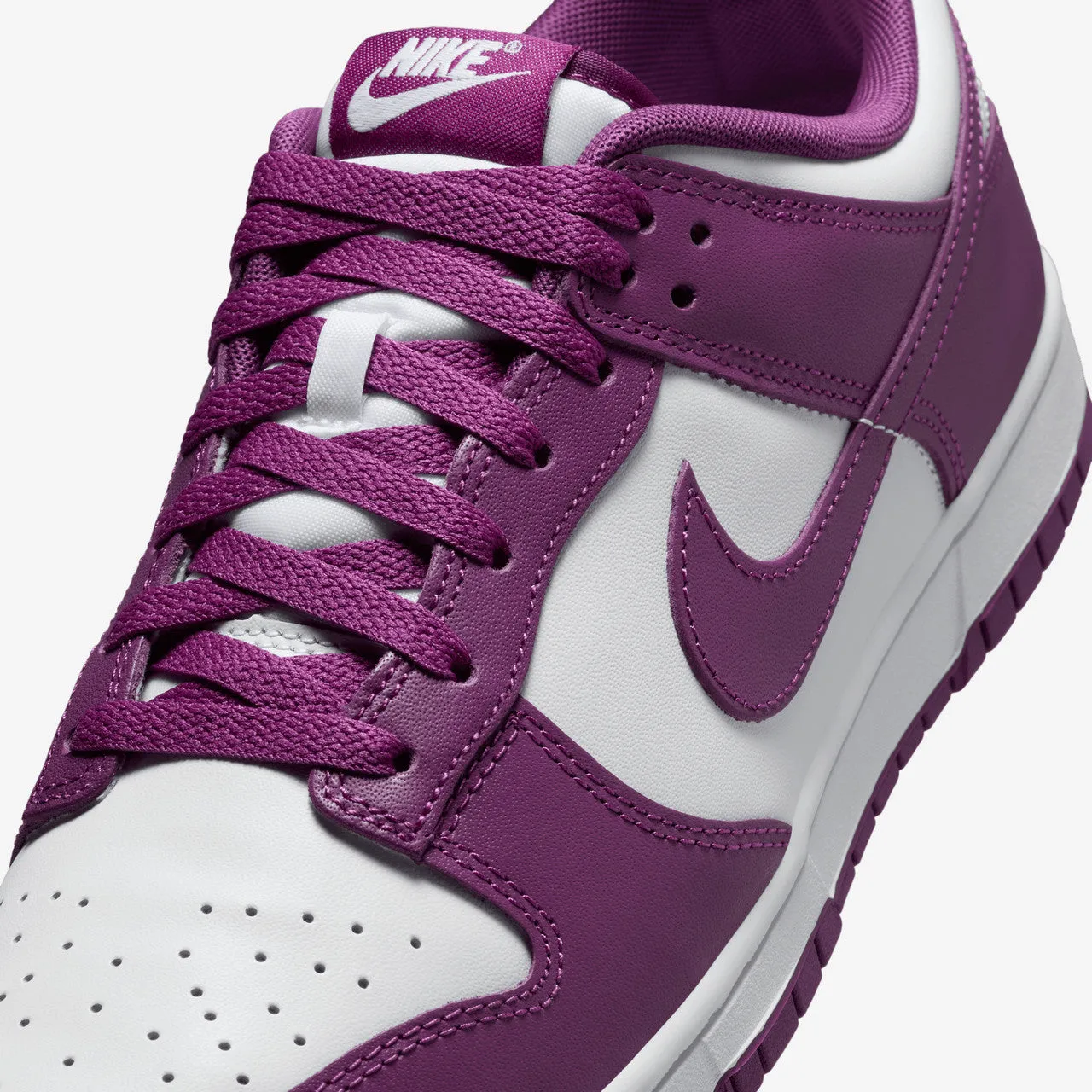 Dunk Low Retro