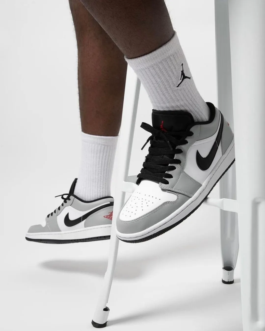 Nike Air Jordan 1 Low Smoke Grey Sneakers