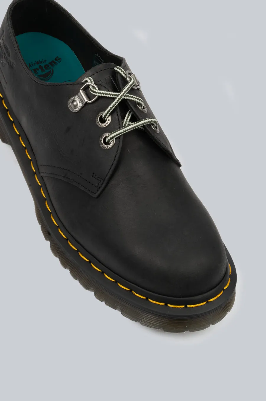 THISISNEVERTHAT X DR. MARTENS 1461 BLACK WYOMING